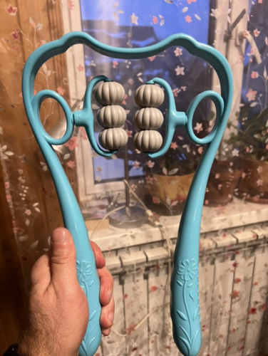 6-Ball Ergonomic Neck Roller Massager photo review