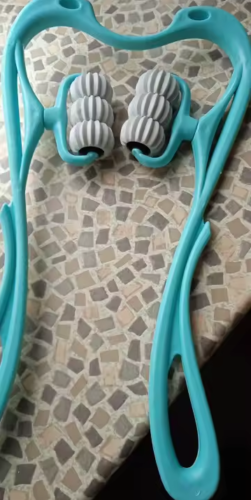 6-Ball Ergonomic Neck Roller Massager photo review