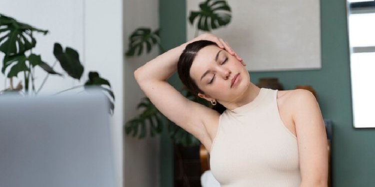 You are currently viewing 5 Simple Neck Relaxation Techniques You Can Easily Try