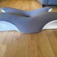 James I.
Very good product. I’ve been using it for a little over a year now and I’m completely satisfied. It’s super comfortable. Maybe just a tiny bit too big, but I guess that’s the price you pay to make it easy to travel with.